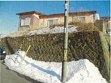 北海道室蘭市の競売物件 60万円 戸建て 77m²