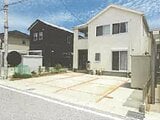 滋賀県彦根市の競売物件 1,383万円 戸建て 104m²