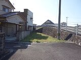 愛媛県松山市の官公庁公売物件 76万円 土地 77m&sup2;