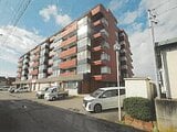 富山県高岡市の競売物件 110万円 マンション 63m&sup2;