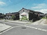 新潟県佐渡市の競売物件 298万円 戸建て 138m&sup2;