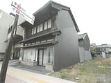 富山県高岡市の競売物件 878万円 戸建て 309m&sup2;