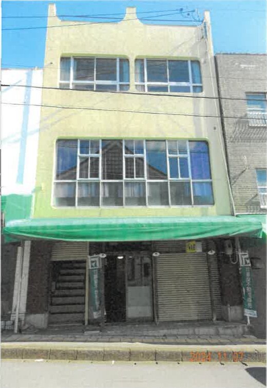 commercial 下市口駅2分 (南東方 約120m)