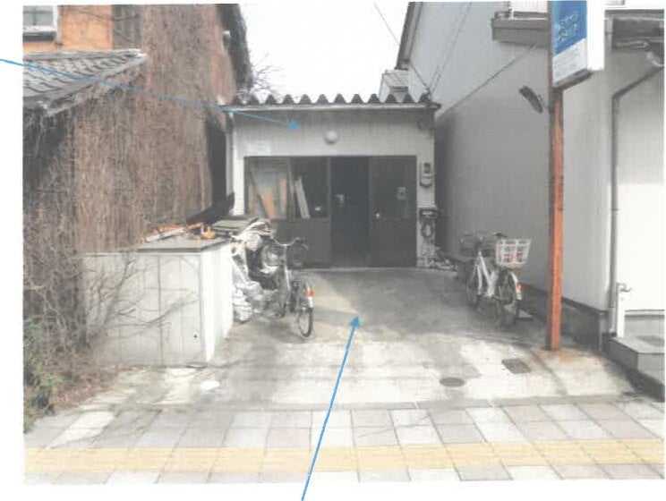 commercial 津内町