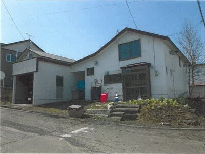 (値下げ) 北海道紋別市 一戸建て 121万円の競売物件 #1