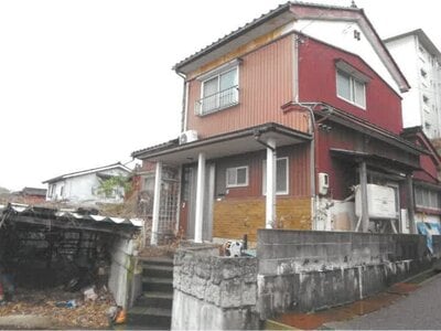 (値下げ) 富山県高岡市 伏木駅7分 一戸建て 63万円の競売物件 #1