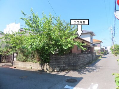 三重県津市 白塚駅8分 一戸建て 313万円の官公庁公売物件 #1