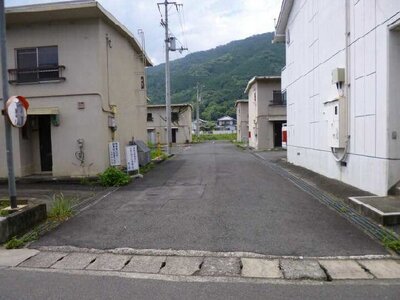 徳島県三好郡東みよし町 阿波加茂駅2分 一戸建て「教職員公舎三加茂団地の一部」1,540万円の官公庁公売物件 #2