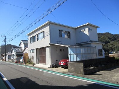 (値下げ) 三重県南牟婁郡紀宝町 紀伊井田駅9分 一戸建て 723万円の国税庁公売物件 #1