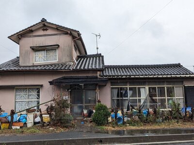 (値下げ) 福岡県宗像市 赤間駅 一戸建て 302万円の官公庁公売物件 #1