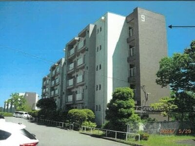 (値下げ) 大阪府茨木市 彩都西駅 マンション「陽和台第4住宅」118万円の競売物件 #1