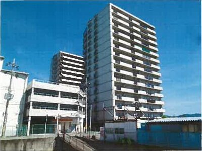 和歌山県岩出市 紀伊駅 マンション「水鉄アーバンコンフォート岩出」371万円の競売物件 #1