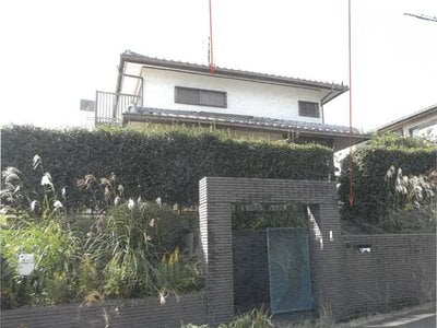 三重県名張市桔梗が丘八番町一街区 美旗駅19分 戸建て 365万円の競売物件 #1