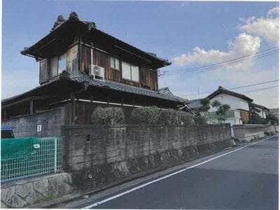 兵庫県川西市 山下駅7分 戸建て 1,155万円の競売物件 #1