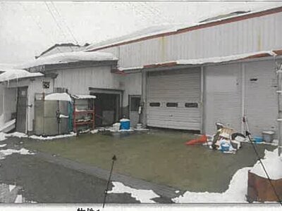 秋田県湯沢市 下湯沢駅15分 戸建て 370万円の競売物件 #1