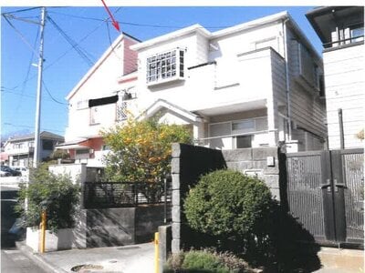 神奈川県横浜市栄区 港南台駅24分 戸建て 757万円の競売物件 #1