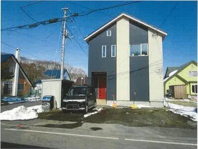 北海道苫小牧市 錦岡駅 戸建て 1,020万円の競売物件 #1
