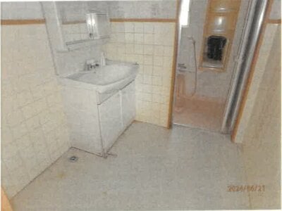 奈良県香芝市 二上山駅3分 戸建て 306万円の競売物件 #6
