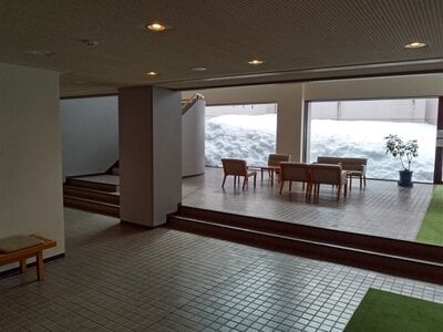 新潟県南魚沼郡湯沢町 岩原スキー場前駅11分 マンション「ピステ湯沢」39万円の官公庁公売物件 #3