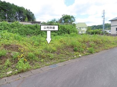 三重県津市 伊勢石橋駅 土地 37万円の官公庁公売物件 #1