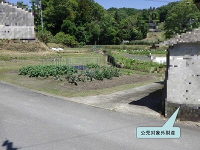 (値下げ) 奈良県生駒市 萩の台駅9分 農地 66万円の国税庁公売物件 #1
