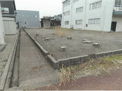 新潟県見附市 見附駅9分 土地 704万円の競売物件 #1