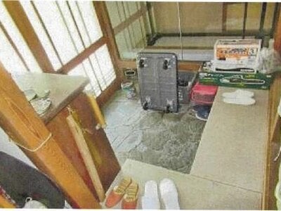(値下げ) 愛媛県宇和島市 戸建て 191万円の競売物件 #3