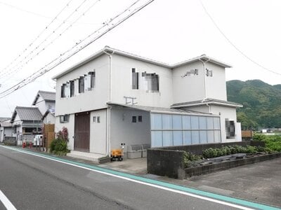 (値下げ) 三重県南牟婁郡紀宝町 紀伊井田駅9分 戸建て 361万円の国税庁公売物件 #1