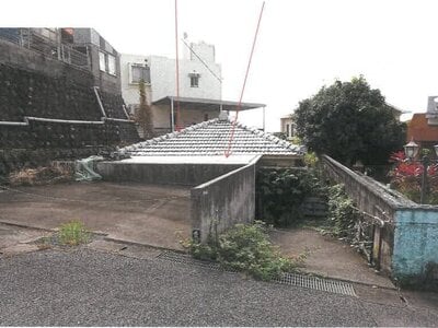 沖縄県沖縄市 戸建て 770万円の競売物件 #1