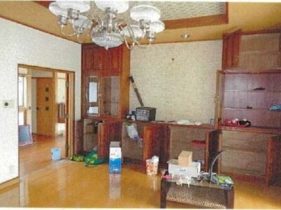 愛媛県西条市 伊予小松駅7分 戸建て 215万円の競売物件 #32
