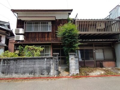 愛媛県宇和島市 戸建て 330万円の官公庁公売物件 #1