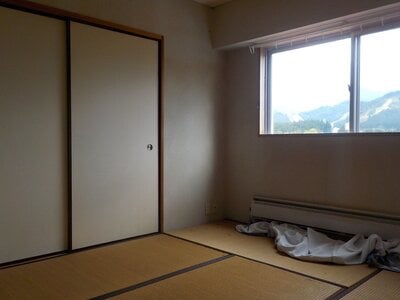 新潟県南魚沼郡湯沢町 岩原スキー場前駅14分 マンション「湯沢小銭セシーズ」28万円の官公庁公売物件 #13