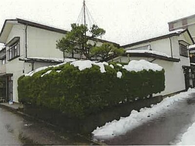 新潟県加茂市 加茂駅12分 戸建て 267万円の競売物件 #1
