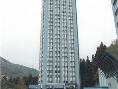 新潟県南魚沼郡湯沢町 マンション「ファミールヴィラ苗場タワー」1万円の競売物件 #1