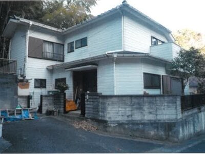 神奈川県横須賀市 衣笠駅7分 戸建て 770万円の競売物件 #1