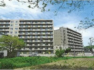 北海道札幌市南区 真駒内駅 マンション「サームもなみ公園」685万円の競売物件 #1