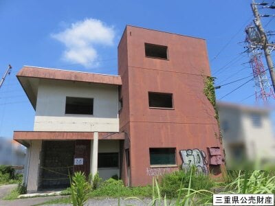 三重県桑名市 七和駅9分 戸建て 800万円の官公庁公売物件 #2