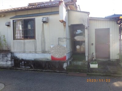石川県加賀市 加賀温泉駅 戸建て 64万円の官公庁公売物件 #2