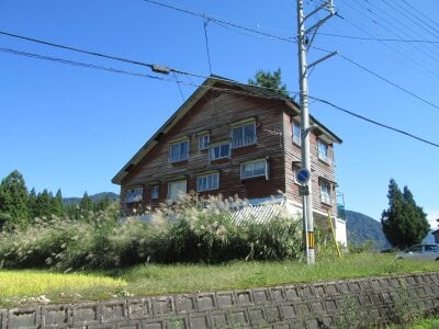 新潟県南魚沼郡湯沢町 越後中里駅14分 戸建て 150万円の官公庁公売物件 #4