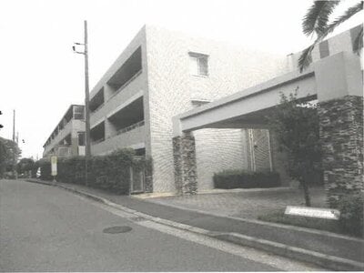 神奈川県茅ヶ崎市 香川駅9分 マンション「グレーシアガーデン湘南みずき」1,993万円の競売物件 #1