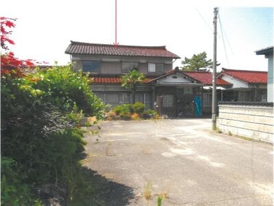 (値下げ) 富山県黒部市 栃屋駅12分 戸建て 74万円の競売物件 #1