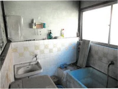 (値下げ) 埼玉県さいたま市岩槻区 岩槻駅10分 戸建て 236万円の競売物件 #3