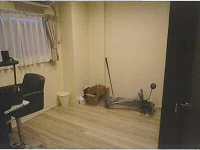 兵庫県神戸市中央区 元町駅7分 マンション「ワコーレ ザ・神戸トアロード」3,630万円の競売物件 #3