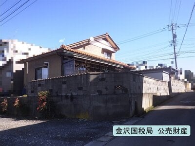 福井県鯖江市 サンドーム西駅2分 戸建て 85万円の国税庁公売物件 #3