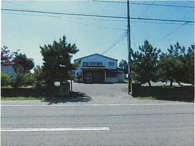 新潟県燕市 粟生津駅27分 戸建て 782万円の競売物件 #1