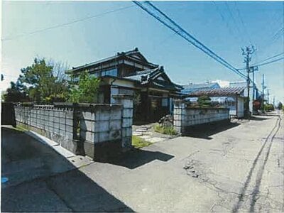 新潟県燕市 燕駅30分 戸建て 893万円の競売物件 #1