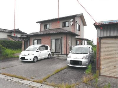 富山県富山市 蓮町(馬場記念公園前)駅15分 戸建て 543万円の競売物件 #1