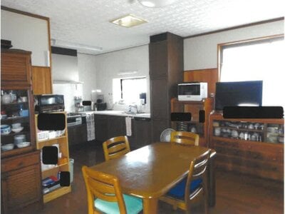 富山県高岡市 第一イン新湊クロスベイ前駅3分 戸建て 946万円の競売物件 #3