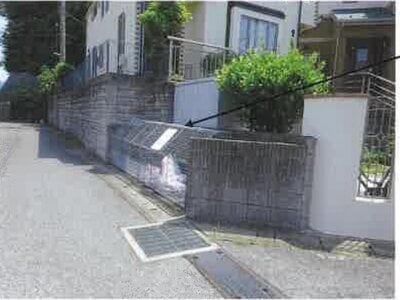 千葉県市川市 京成中山駅15分 戸建て 3,517万円の競売物件 #2