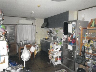 (値下げ) 京都府京都市山科区 鳥羽街道駅26分 戸建て 411万円の競売物件 #3